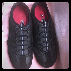 Skechers work slip resistance